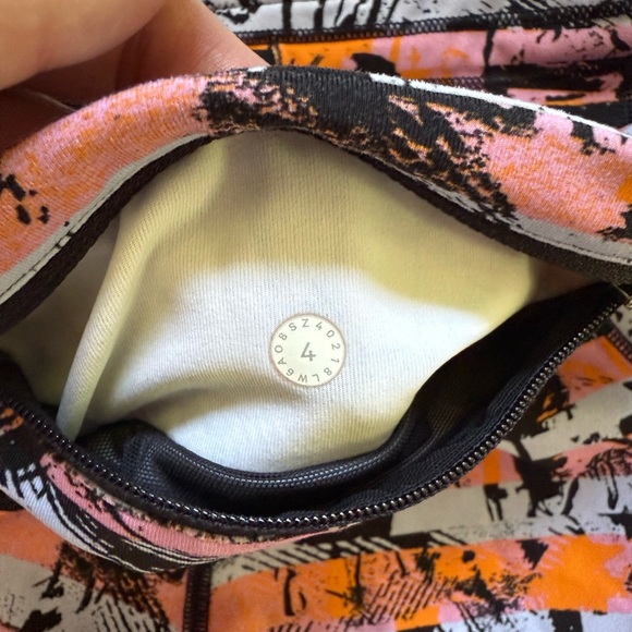 Lululemon Speed Up Crop *21" - Picture 7 of 9